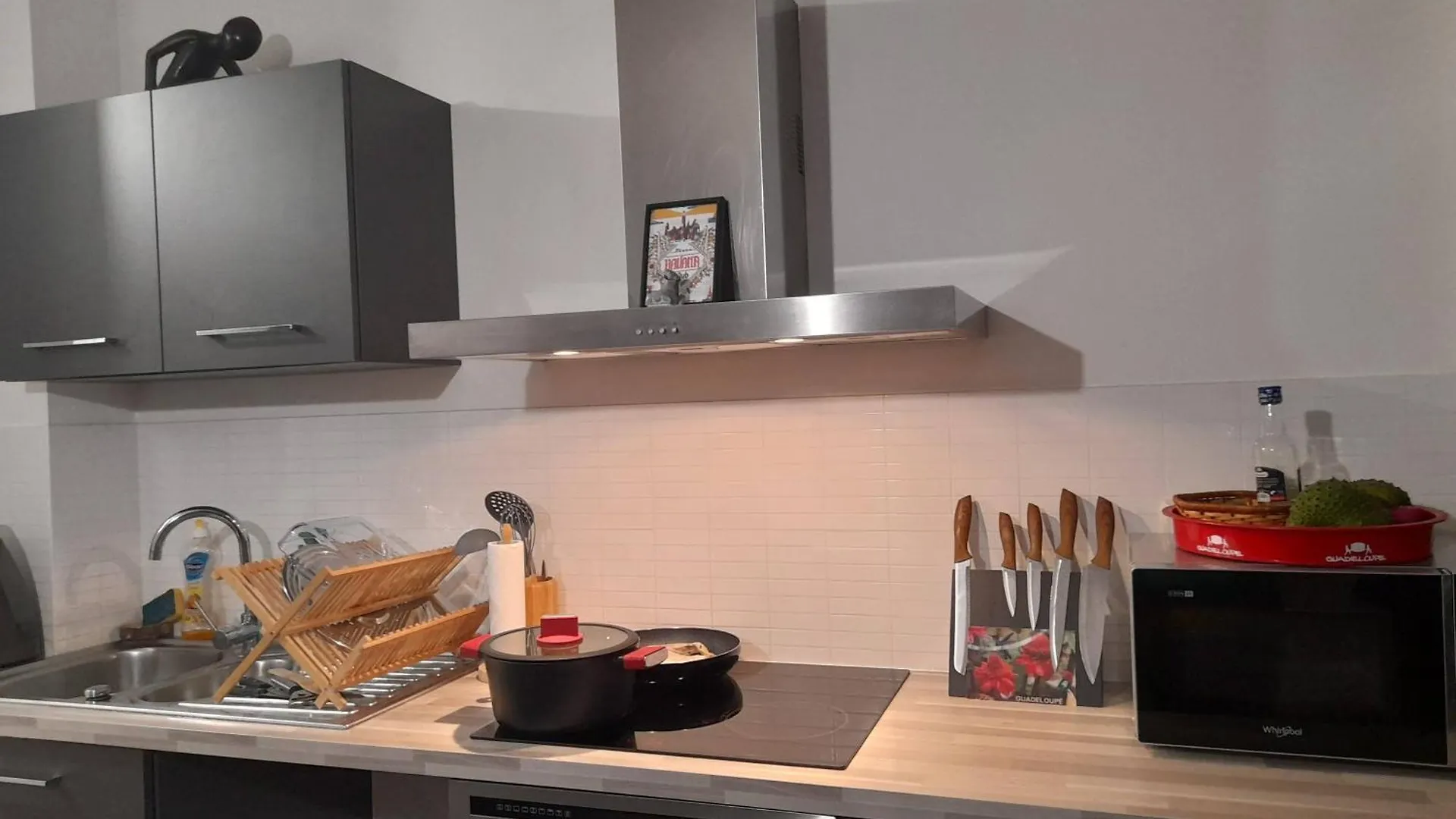 Appartement Agreable Dans Residence Calme Avec Wifi Baie-Mahault 0*,  Gwadelupa